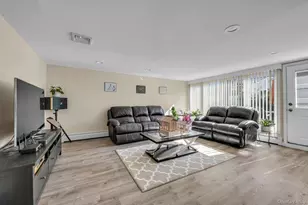 5 Hillvale Rd, Syosset, NY 11791 - Photo 15