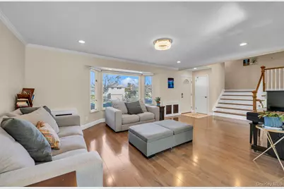 5 Hillvale Road, Syosset, NY 11791 - Photo 5