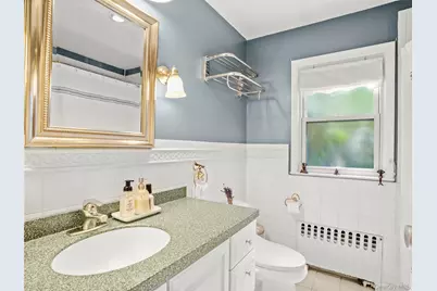 1035 Shore Acres Drive, Mamaroneck, NY 10543 - Photo 9