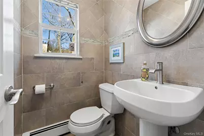 9 Village Drive, Medford, NY 11763 - Photo 15