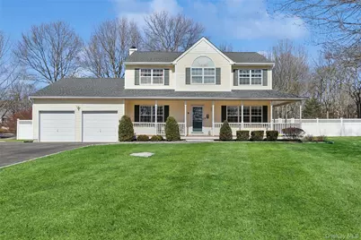 9 Village Drive, Medford, NY 11763 - Photo 1