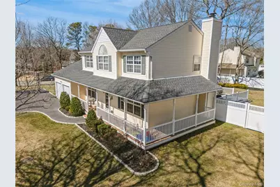 9 Village Drive, Medford, NY 11763 - Photo 41