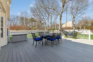 9 Village Dr, Medford, NY 11763 - Photo 31