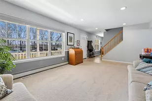 9 Village Dr, Medford, NY 11763 - Photo 5