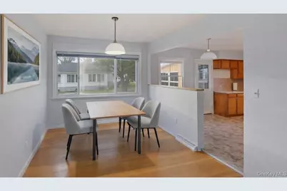 23 Crestwood Avenue, Troy, NY 12180 - Photo 9