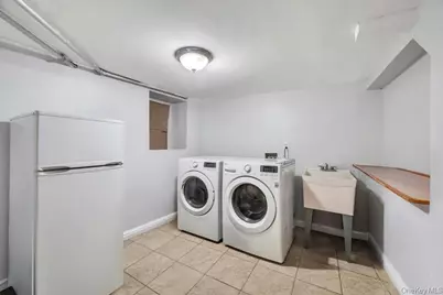 6144 Eliot Avenue, Middle Village, NY 11379 - Photo 43