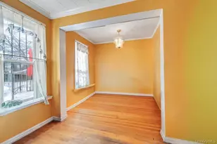 61-44 Eliot Ave, Middle Village, NY 11379 - Photo 9