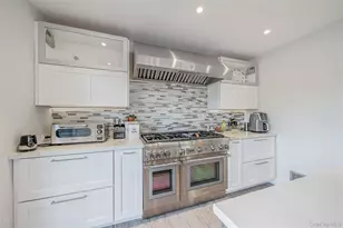 1233 Beech St, Atlantic Beach, NY 11509 - Photo 23