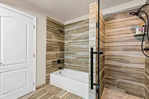 226-B Westside Ave, Freeport, NY 11520 - Photo 9