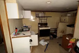 495 Rose Ave, West Hempstead, NY 11552 - Photo 17