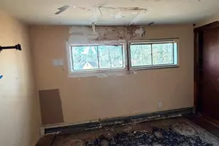 495 Rose Ave, West Hempstead, NY 11552 - Photo 19