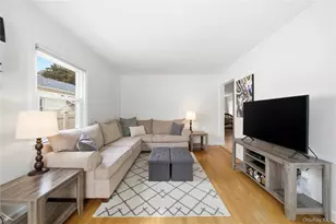 3031 Lowell Ave, Wantagh, NY 11793 - Photo 15