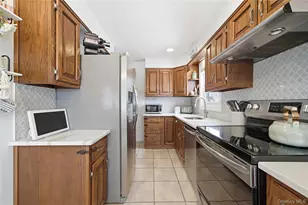 3031 Lowell Ave, Wantagh, NY 11793 - Photo 7