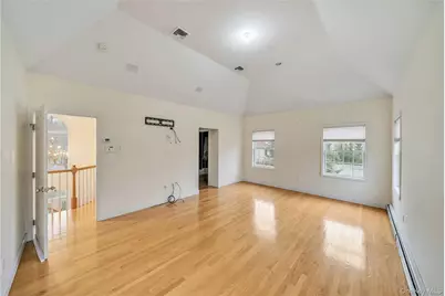 25 Charnwood Drive, Suffern, NY 10901 - Photo 13