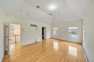 25 Charnwood Dr, Suffern, NY 10901 - Photo 13