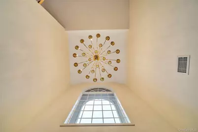 25 Charnwood Drive, Suffern, NY 10901 - Photo 5