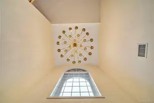 25 Charnwood Dr, Suffern, NY 10901 - Photo 5