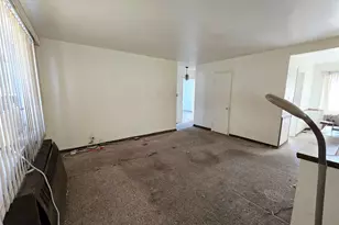 223-05 Manor Rd, Queens Village, NY 11427 - Photo 5