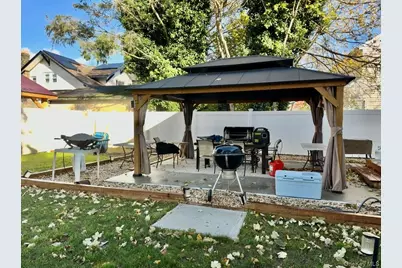 107 Fairview Avenue, Oceanside, NY 11572 - Photo 5