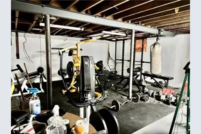 107 Fairview Avenue, Oceanside, NY 11572 - Photo 17