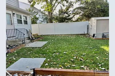 107 Fairview Avenue, Oceanside, NY 11572 - Photo 19