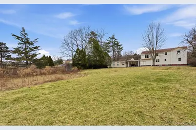 357 Deer Park Road, Dix Hills, NY 11746 - Photo 5