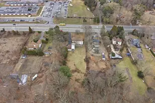 357 Deer Pk Rd, Dix Hills, NY 11746 - Photo 27