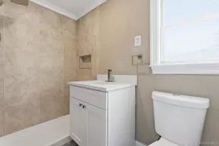 357 Deer Pk Rd, Dix Hills, NY 11746 - Photo 15