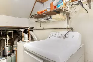 69-31 61st Rd, Middle Village, NY 11379 - Photo 23