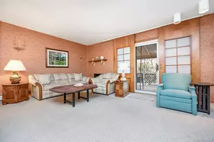 69-31 61st Rd, Middle Village, NY 11379 - Photo 7