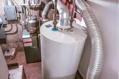 69-31 61st Road, Middle Village, NY 11379 - Photo 25