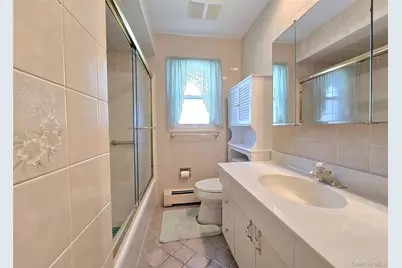 5 Hancock Street, Smithtown, NY 11787 - Photo 9