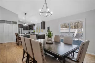 17 Fairway Dr, Manorville, NY 11949 - Photo 9