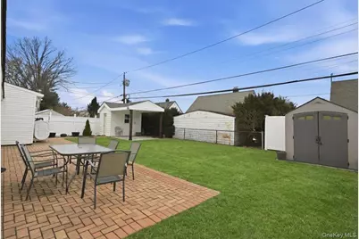 25 Gleaner Lane, Levittown, NY 11756 - Photo 31