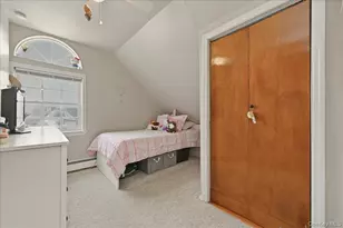 25 Gleaner Ln, Levittown, NY 11756 - Photo 21