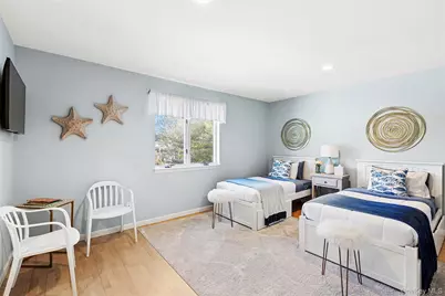 4 Polo Grounds Lane, East Quogue, NY 11942 - Photo 9