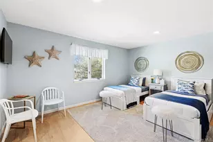 4 Polo Grounds Ln, East Quogue, NY 11942 - Photo 9