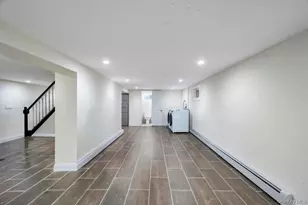 25 Virginia Ave, Plainview, NY 11803 - Photo 25