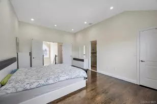 25 Virginia Ave, Plainview, NY 11803 - Photo 13