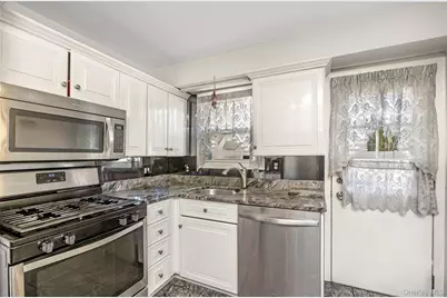 3647 Bernard Drive, Wantagh, NY 11793 - Photo 11