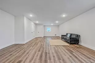 243 Mott St, Oceanside, NY 11572 - Photo 5