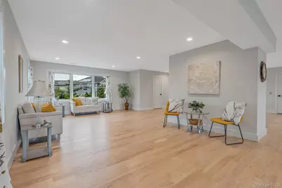 243 Mott Street, Oceanside, NY 11572 - Photo 15