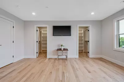 243 Mott Street, Oceanside, NY 11572 - Photo 29