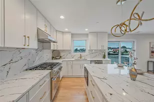 243 Mott St, Oceanside, NY 11572 - Photo 7