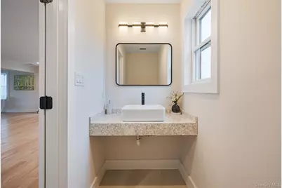 243 Mott Street, Oceanside, NY 11572 - Photo 17