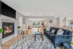 243 Mott St, Oceanside, NY 11572 - Photo 13