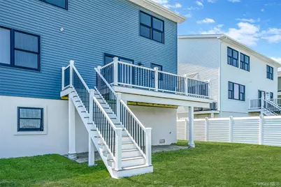 243 Mott Street, Oceanside, NY 11572 - Photo 33