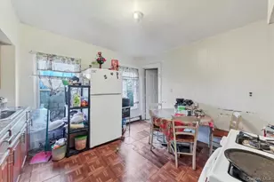 100 Carson Ave, Newburgh, NY 12550 - Photo 11