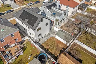 75-31 175th St, Fresh Meadows, NY 11366 - Photo 45