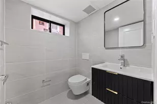 75-31 175th St, Fresh Meadows, NY 11366 - Photo 35